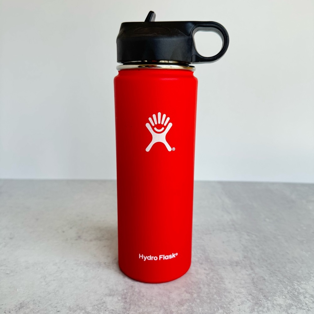 Hydro Flask + Nordstrom Limited Edition Red 20 oz Water Bottle